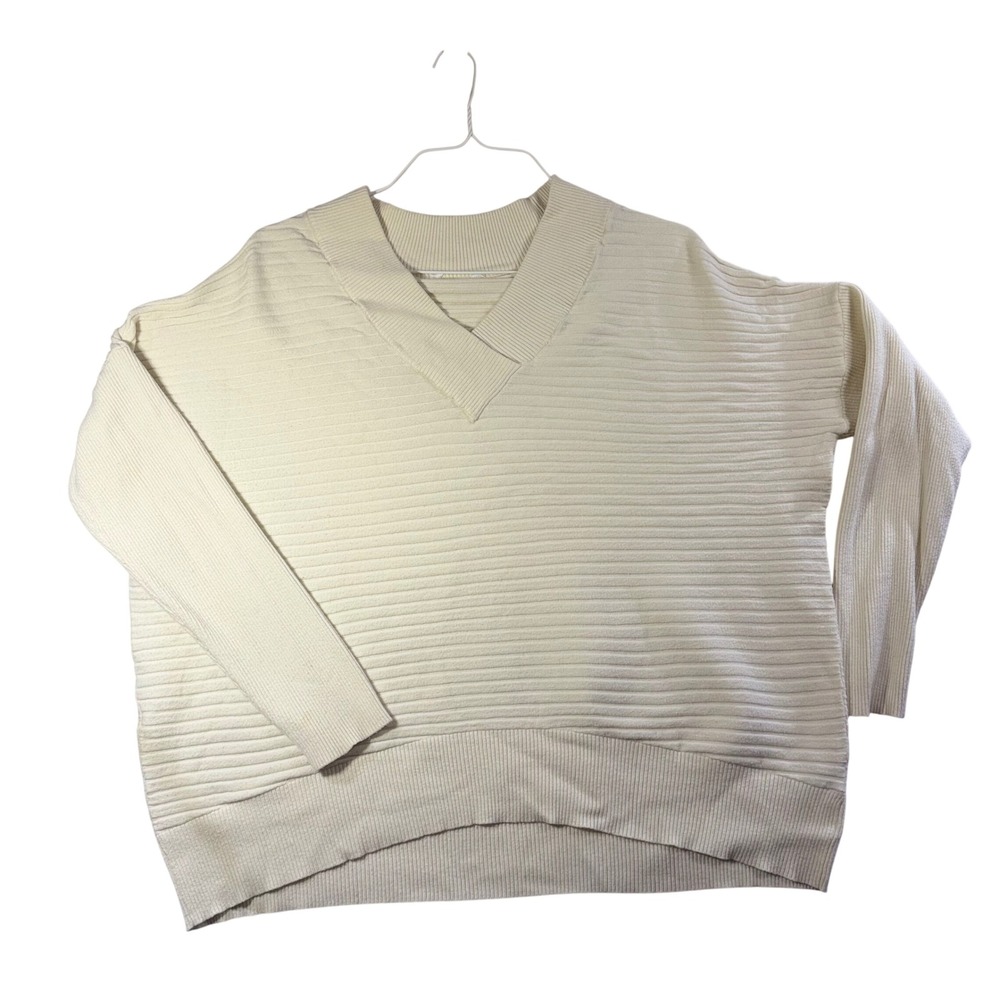 Universal Thread Cream Ribbed V-Neck Oversized Sweater XL/XG